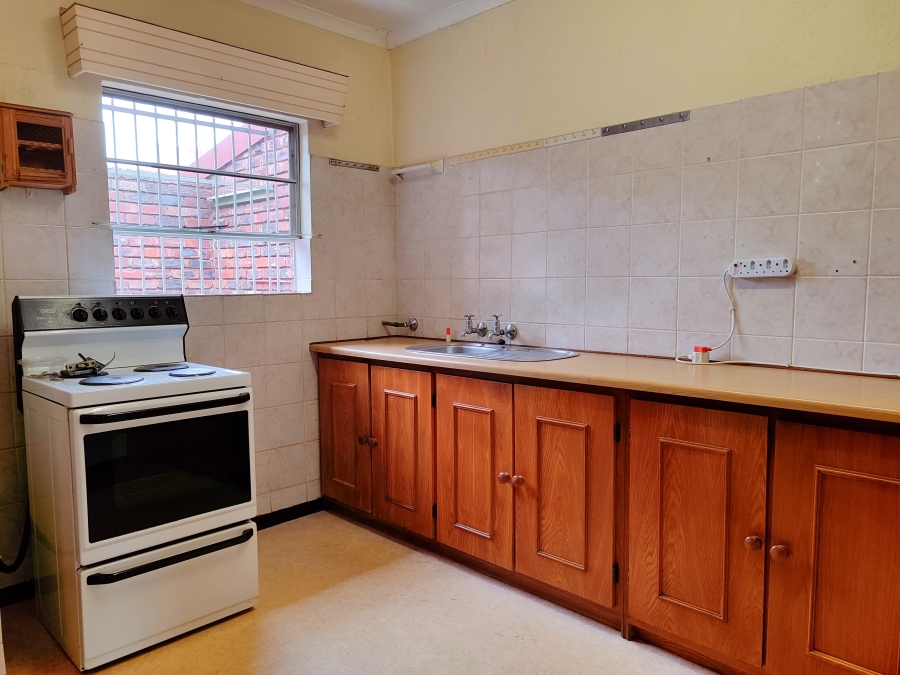 2 Bedroom Property for Sale in Roosheuwel North West